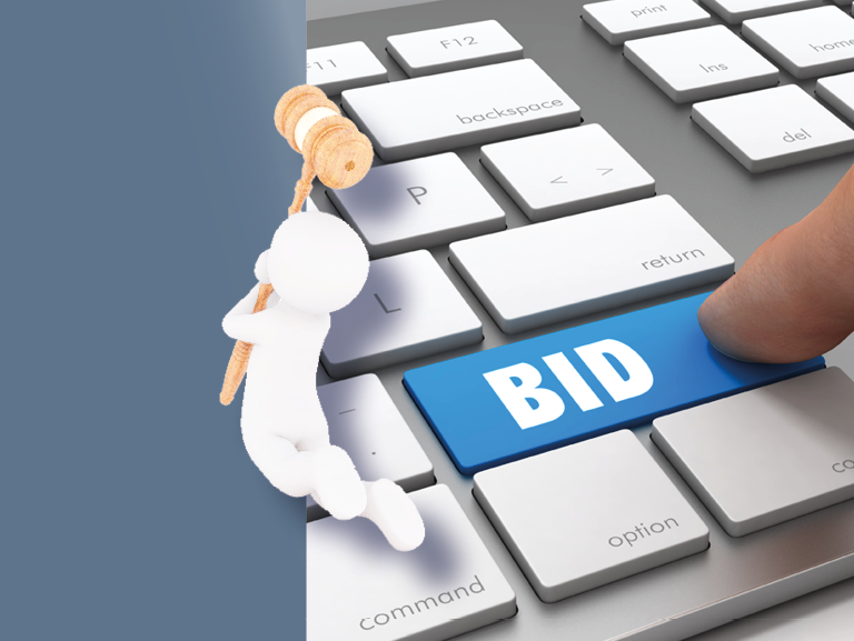 1. e-Auktion, Tastatur mit Auktionshammer